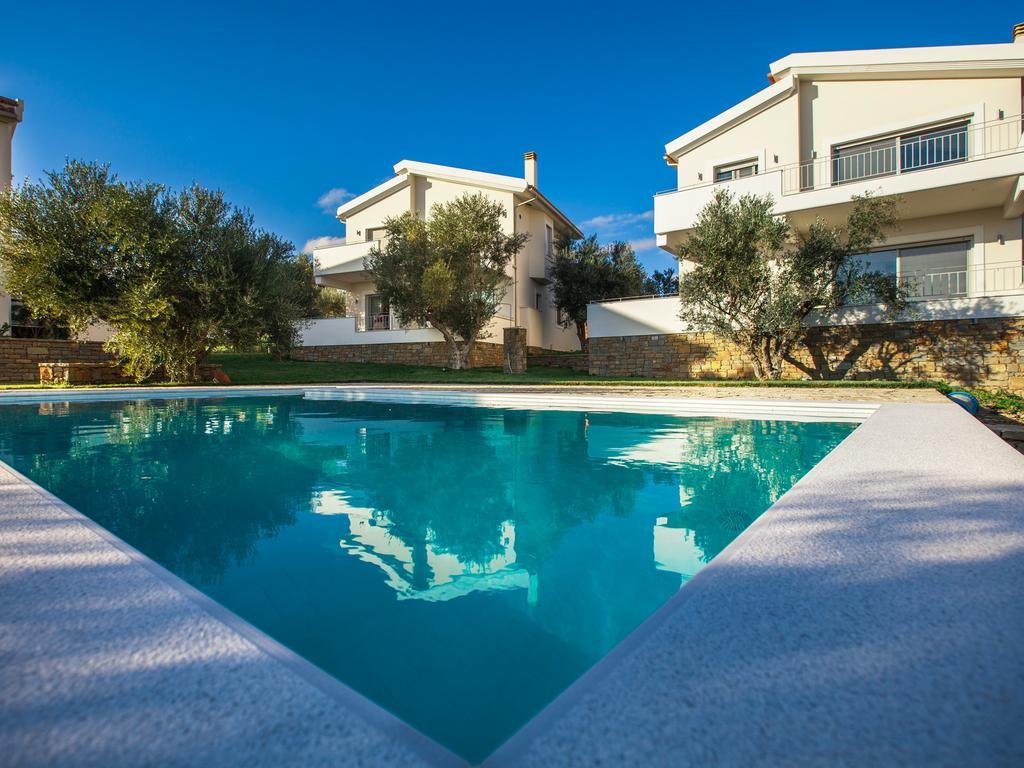 Abelia Luxurious Villas フィニクーダ エクステリア 写真
