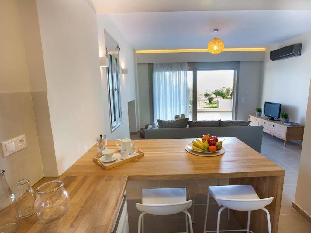Abelia Luxurious Villas フィニクーダ エクステリア 写真