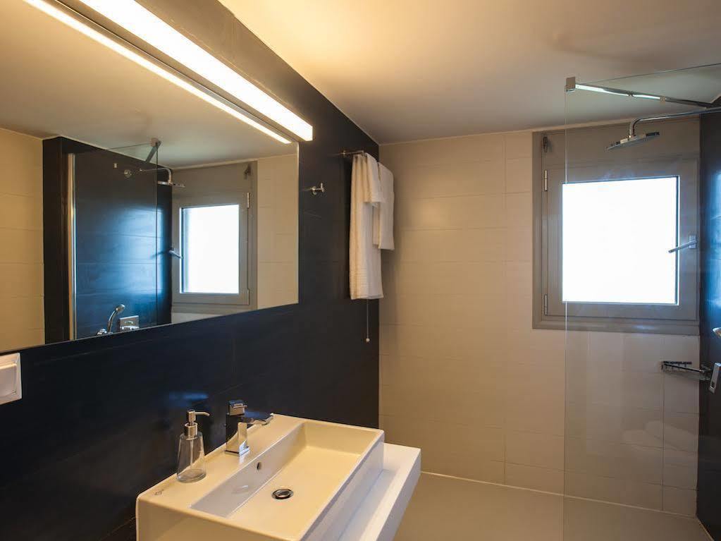 Abelia Luxurious Villas フィニクーダ エクステリア 写真