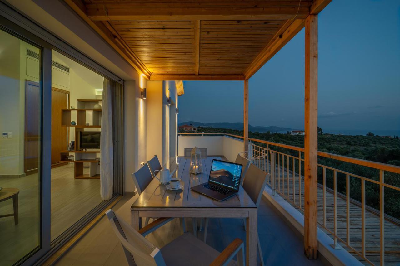 Abelia Luxurious Villas フィニクーダ エクステリア 写真