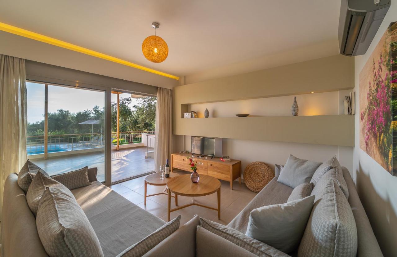 Abelia Luxurious Villas フィニクーダ エクステリア 写真
