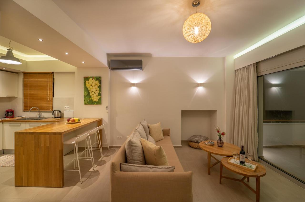 Abelia Luxurious Villas フィニクーダ エクステリア 写真